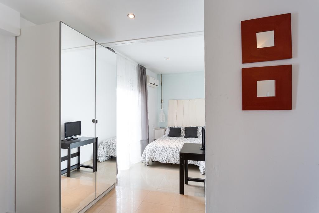 Apartamentos San Lorenzo Seville Luaran gambar