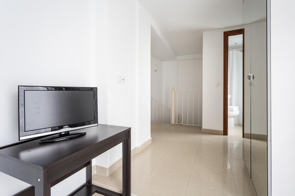 Apartamentos San Lorenzo Seville Luaran gambar