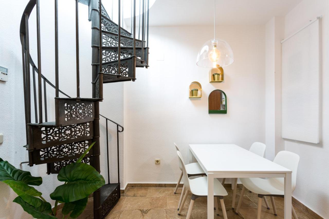 Apartamentos San Lorenzo Seville Luaran gambar